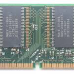 SDRAM 256MB 133Mhz / Elpida MC-4532CD647XF-A75