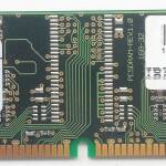 SDRAM 64MB 133Mhz / Infineon HYS64V8301GU-7.5-C2