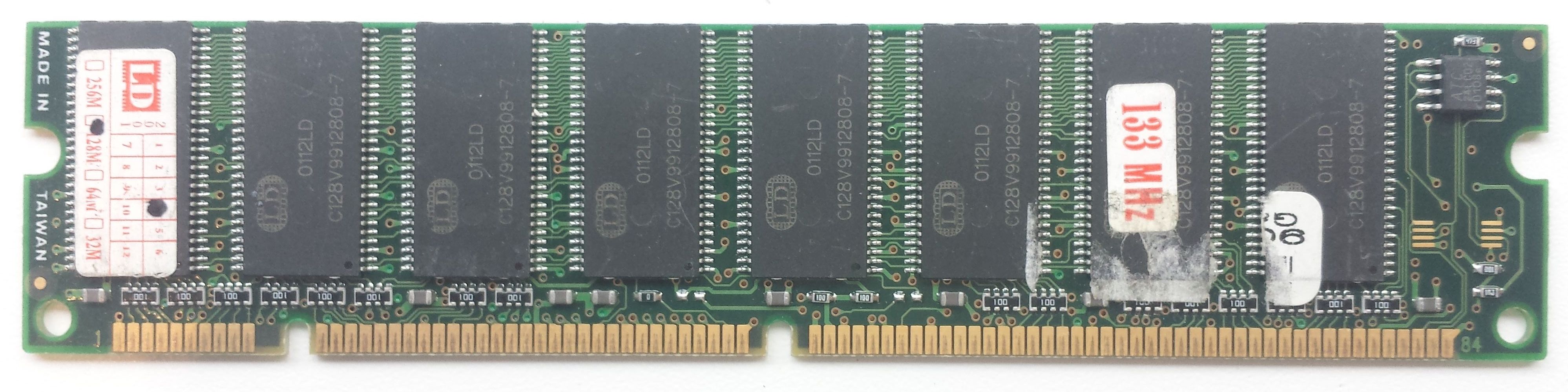 SDRAM 128MB 133Mhz / LD 01