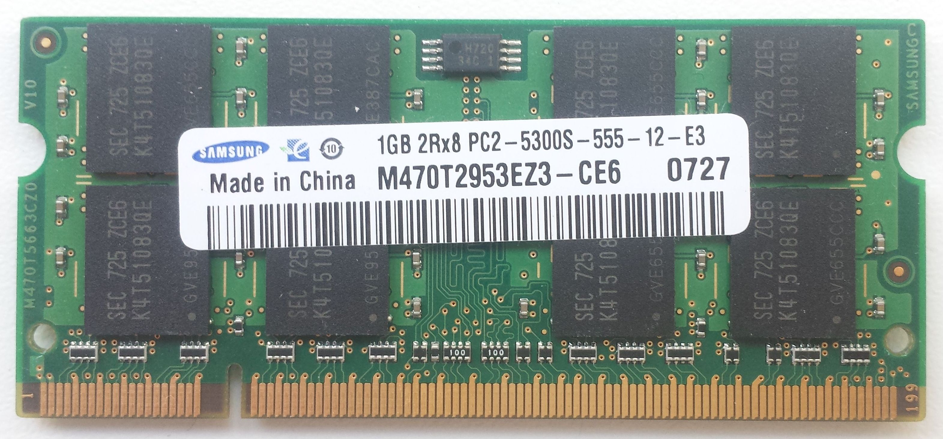 DDR2 SO-DIMM 1GB 667Mhz-PC5300 / Samsung M470T2953EZ3-CE6