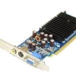 Grafische kaart nVidia GeForce 6200SE 64MB DDR PCI-E 16x 1.1 VGA S-VIDEO COMPOSIET NV44 Board ASUS