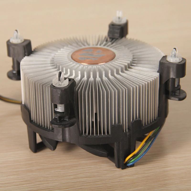 Heatsink bevestiging clip voor Intel CPU heatsink voorbeeld