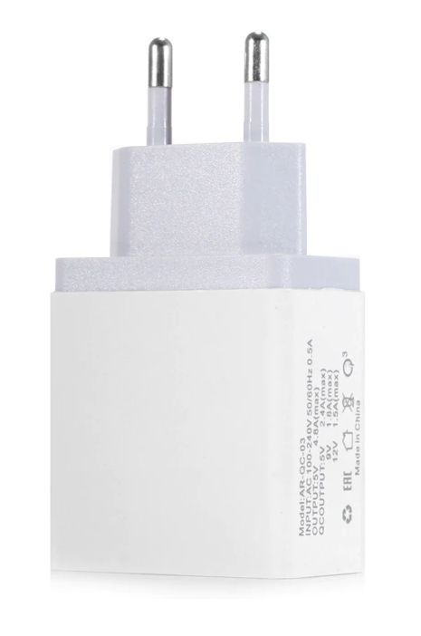 Adapter 5VDC 2A en quickcharge 3xUSB-A 03