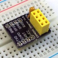 ESP8266 WiFi module ESP-01 adapter breadboard toepassing