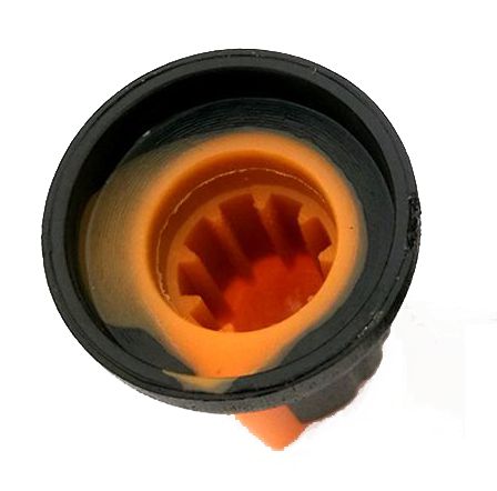 Potmeter knop met 6mm gat geribbeld oranje (AG2) onderkant