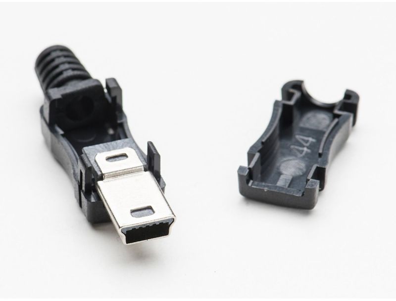 USB-B mini connector male zwart uit elkaar 01