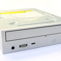 CD-ROM IDE / Hitachi CDR-8335