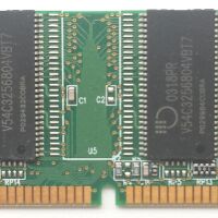 SDRAM 256MB 133Mhz / Kingston KVR133X64C3/256