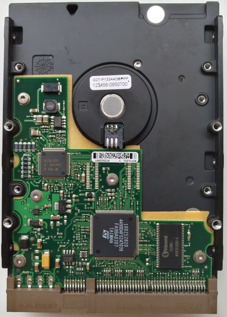 HDD PATA100 3