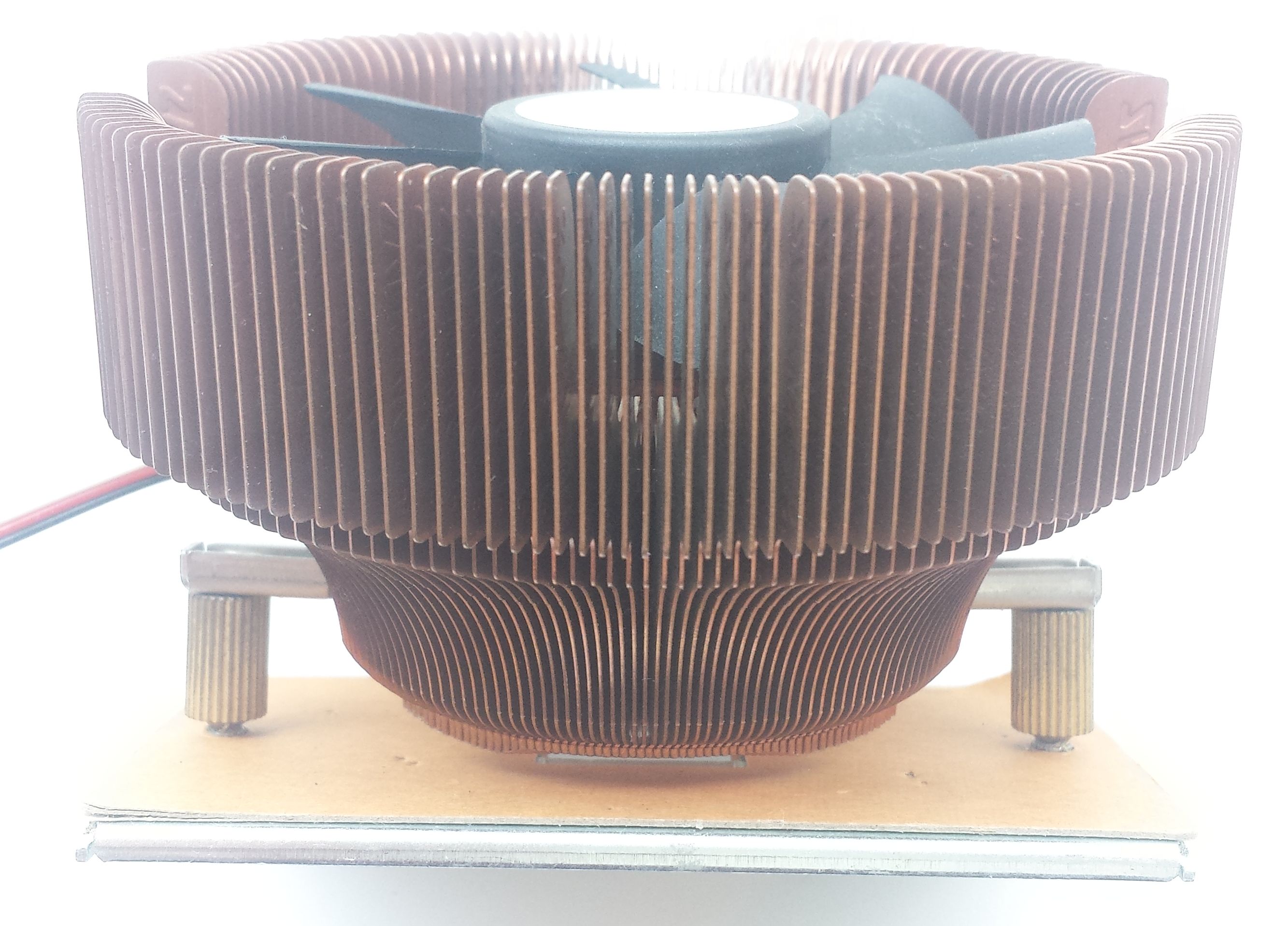 Zalman CNPS7000C-CU bovenkant zijkant