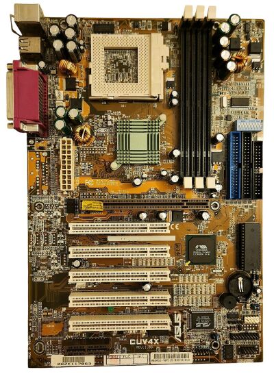 ASUS CUV4X 01