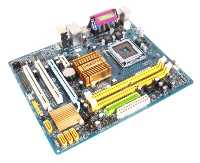 Gigabyte GA-G31M-ES2L rev 1.1 01