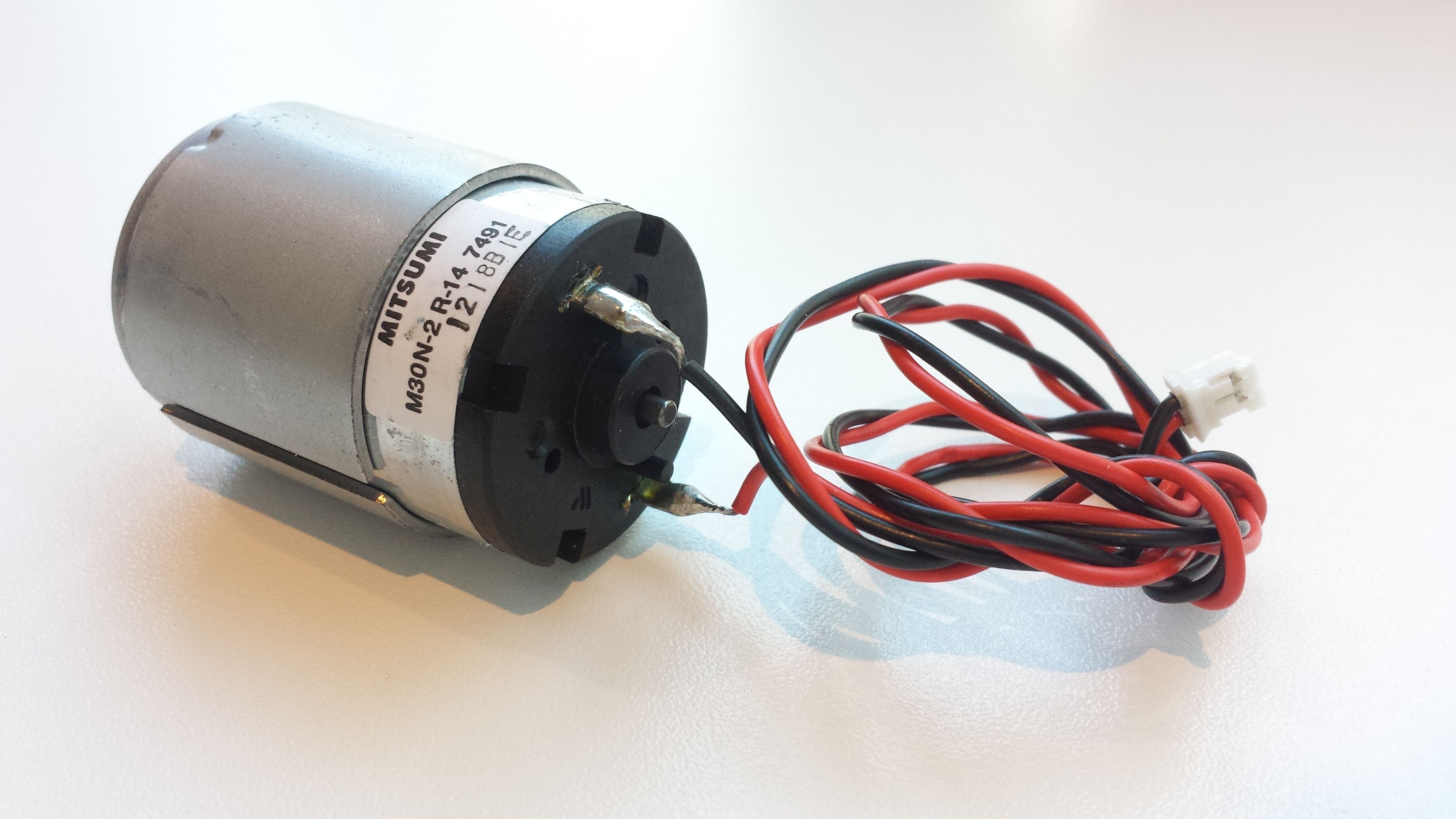 Mitsumi M30N-2-R-14 achterkant