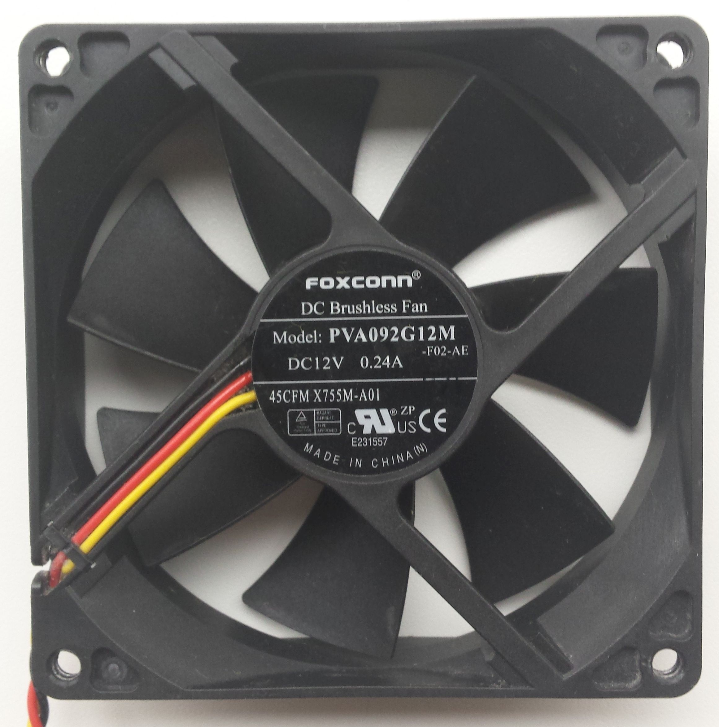 Ventilator 92x92x25 12VDC 3-pins / Foxconn PVA092G12M Ventilator 92x92x25 12VDC 3-pins / Foxconn PVA092G12M