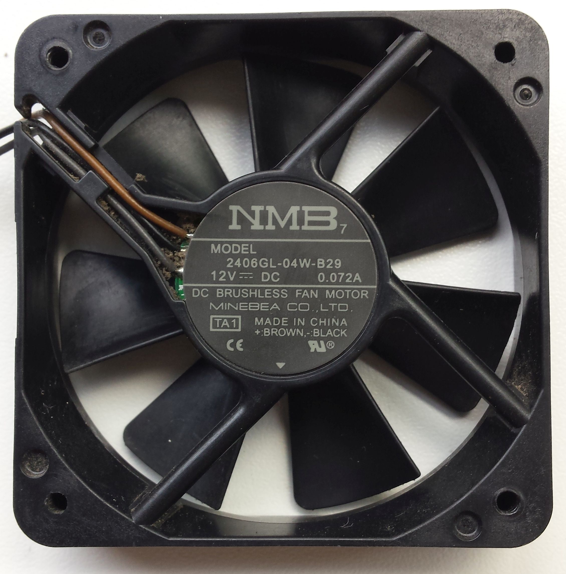 Ventilator 60x60x15 12VDC 3-pins / NMB 2406GL-04W-B29
