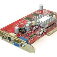 Grafische kaart ATI Radeon 9600 256MB DDR AGP 8x DVI VGA S-VIDEO RV350 ATI