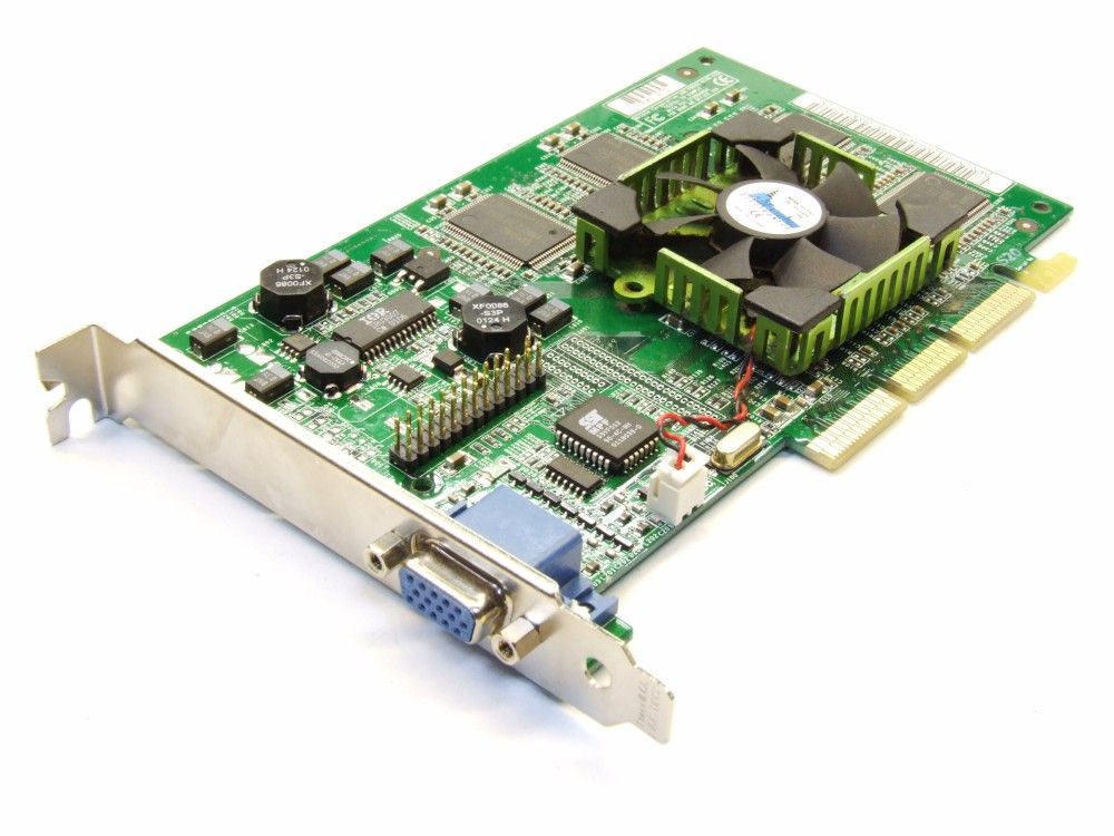 Grafische kaart nVidia GeForce2 GTS 32MB DDR AGP 4x VGA S-VIDEO NV15 Board DELL