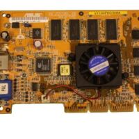 Grafische kaart nVidia GeForce2 MX400 64MB SDR AGP 4x VGA S-VIDEO NV11 ASUS Actief gekoeld