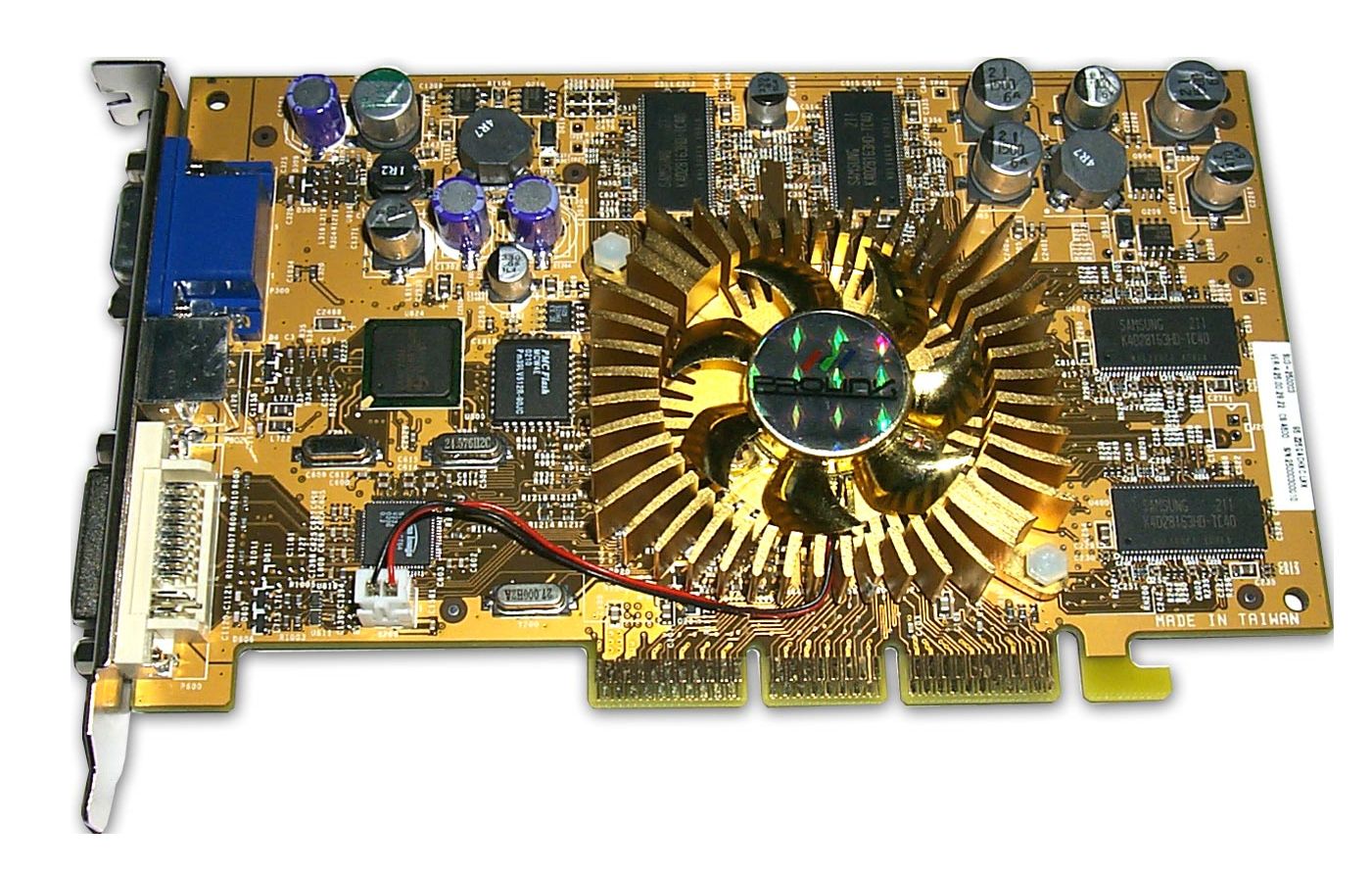 Grafische kaart nVidia GeForce4 Ti 4200 64MB SDR AGP 8x DVI VGA S-VIDEO NV28 Board ASUS V8420