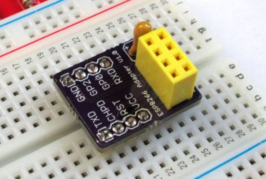 ESP8266 WiFi module ESP-01 adapter breadboard toepassing